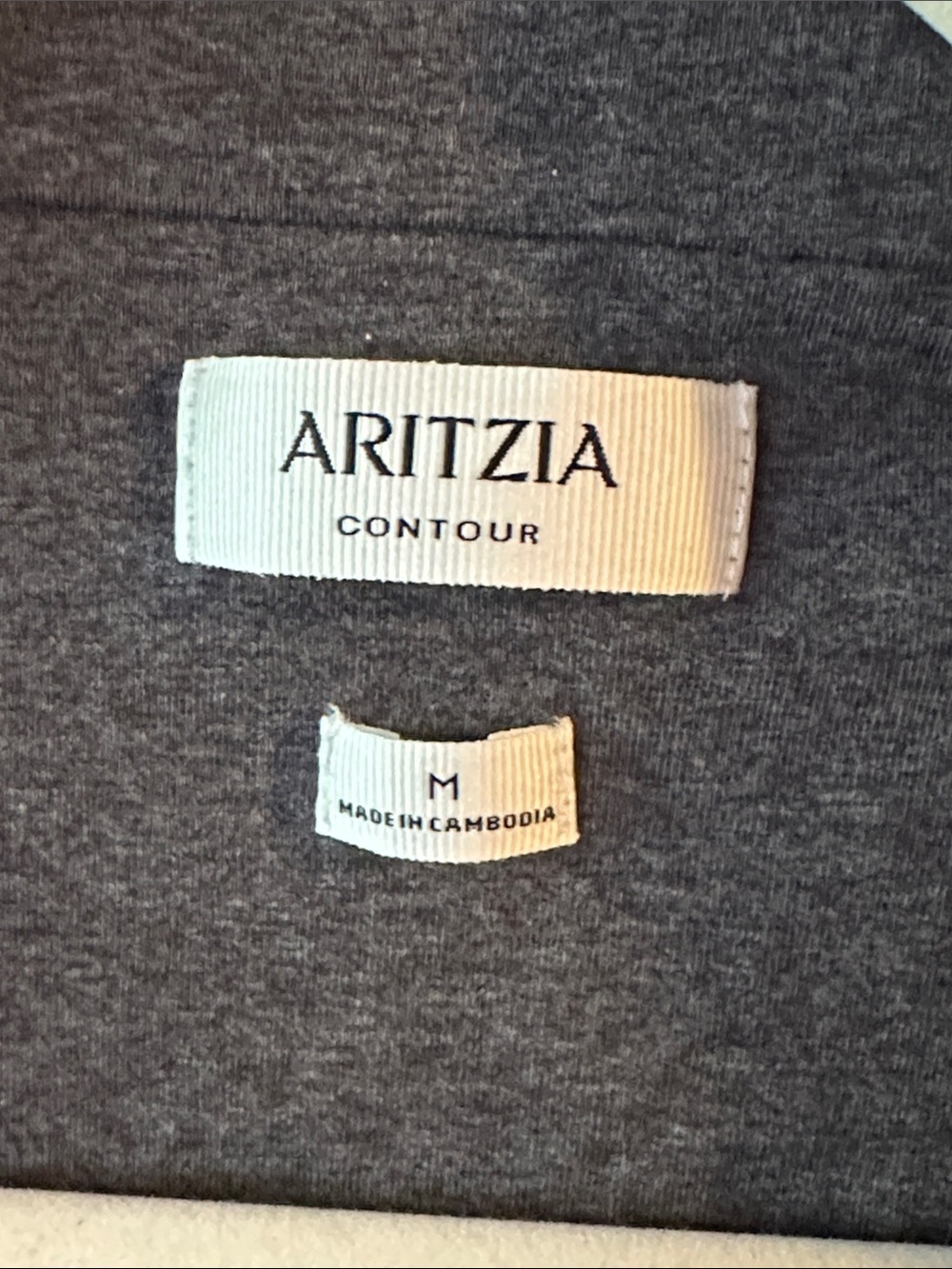 Aritzia casual contour flourish top grey - Picture 7 of 7